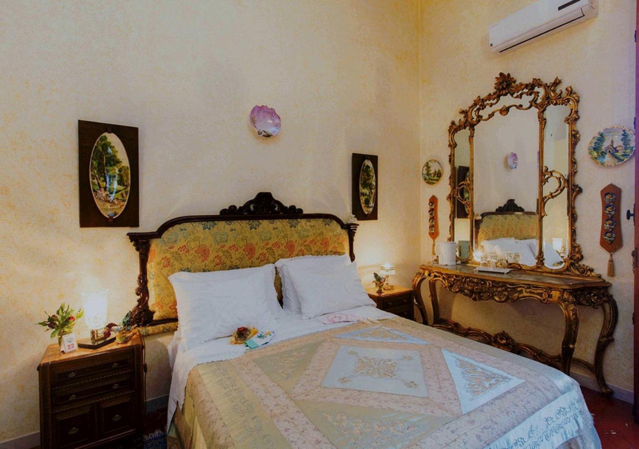 B&B Atmosfere Del Centro Storico Napoli Exterior foto