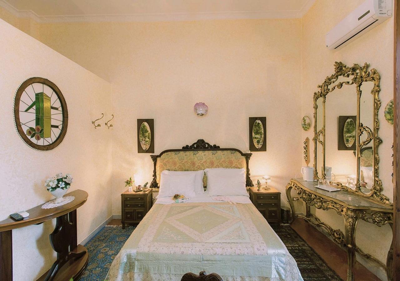 B&B Atmosfere Del Centro Storico Napoli Exterior foto