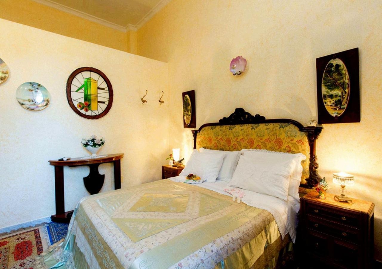 B&B Atmosfere Del Centro Storico Napoli Exterior foto