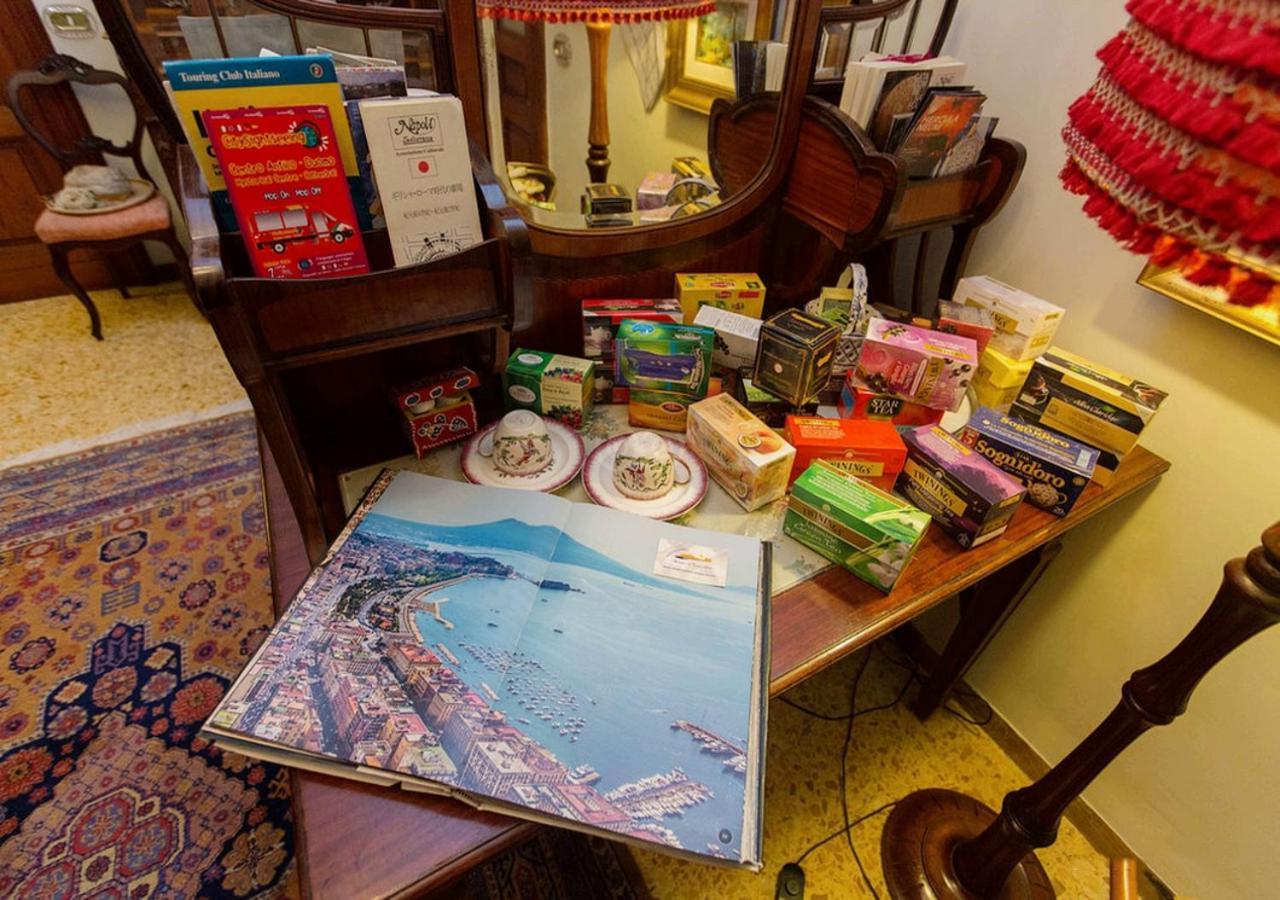 B&B Atmosfere Del Centro Storico Napoli Exterior foto